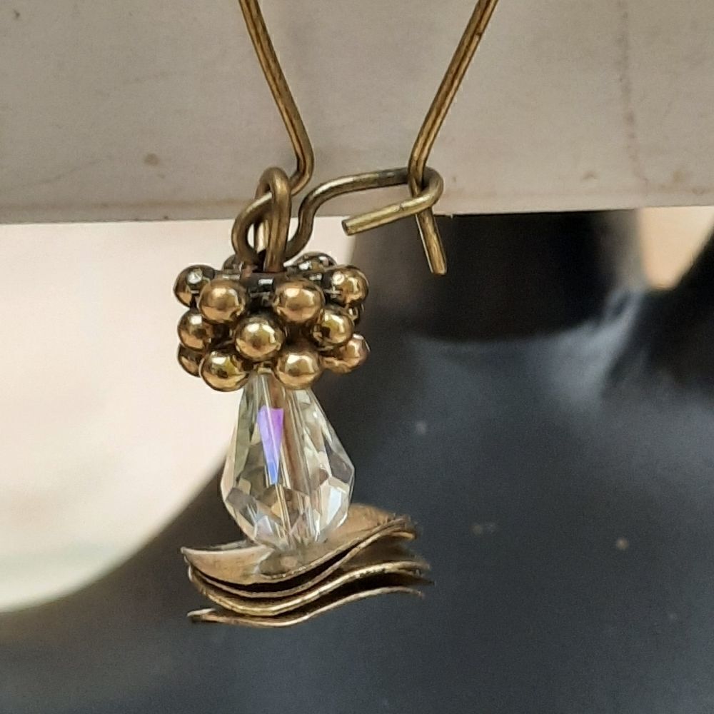 Beautiful Earrings   - Picture 4 of 4